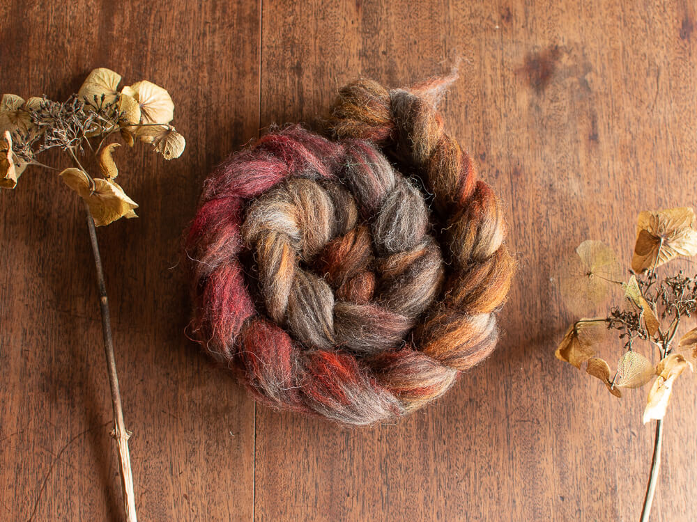 Carcinisation – Tilth blend hand-dyed British wool tops