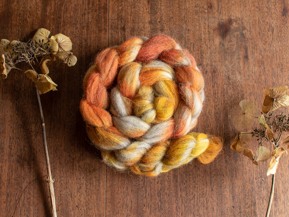 Naranjal – Solace blend hand-dyed British wool tops
