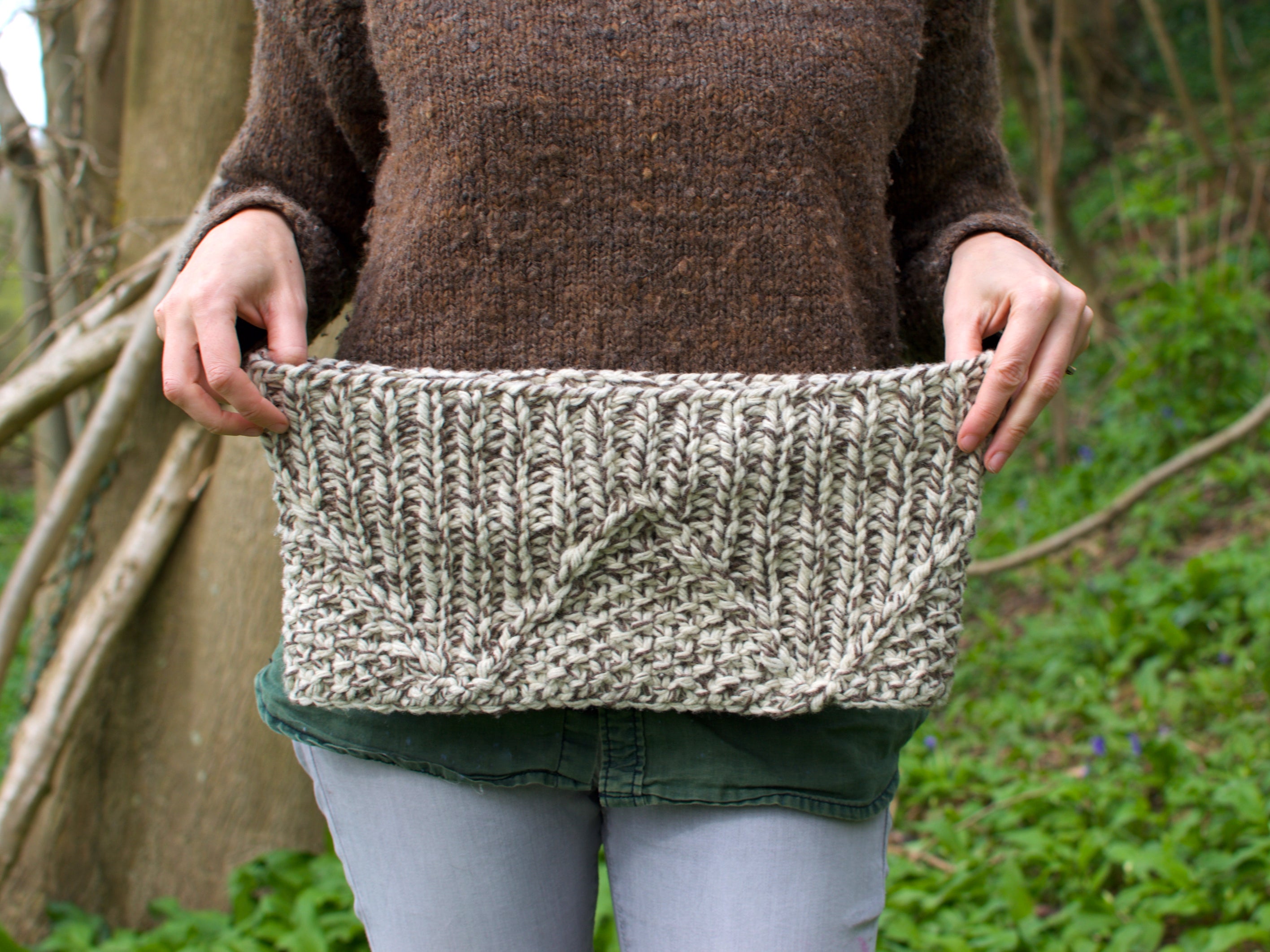 Gaderian cowl knitting pattern