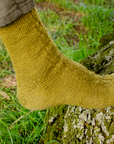 Cordage cable knit socks knitting pattern