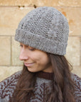 Earest textured cabled hat knitting pattern