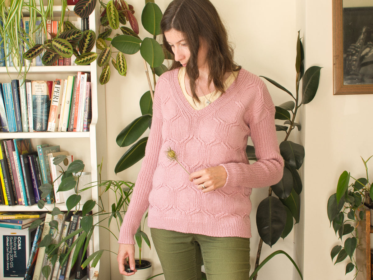 Hexangle v neck, cable jumper knitting pattern
