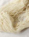 Sheep (Sunny) Mendip 4ply – undyed cream British wool yarn
