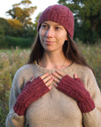 Plicatum cable knit mitts knitting pattern