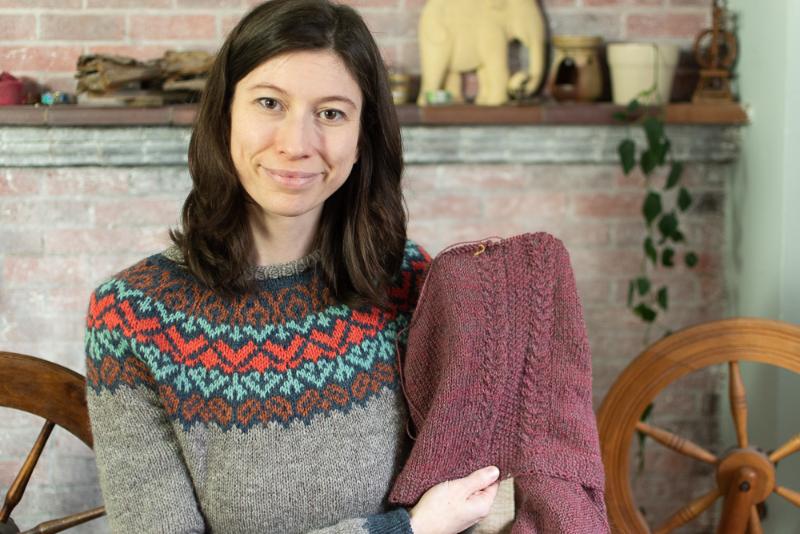 Episode 58 of the podcast – Why yarn goes bobbly, cheerful colourwork knits and cardigan knitting