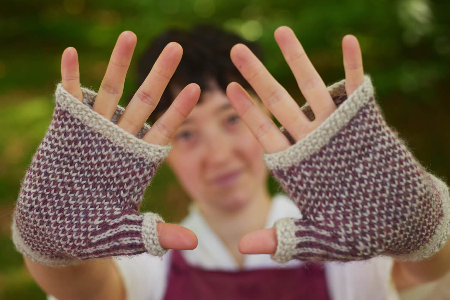 Hayward Mitts knitting pattern