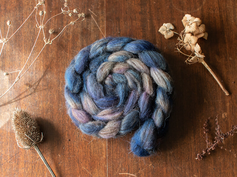 Stonewash – hand-dyed wool tops