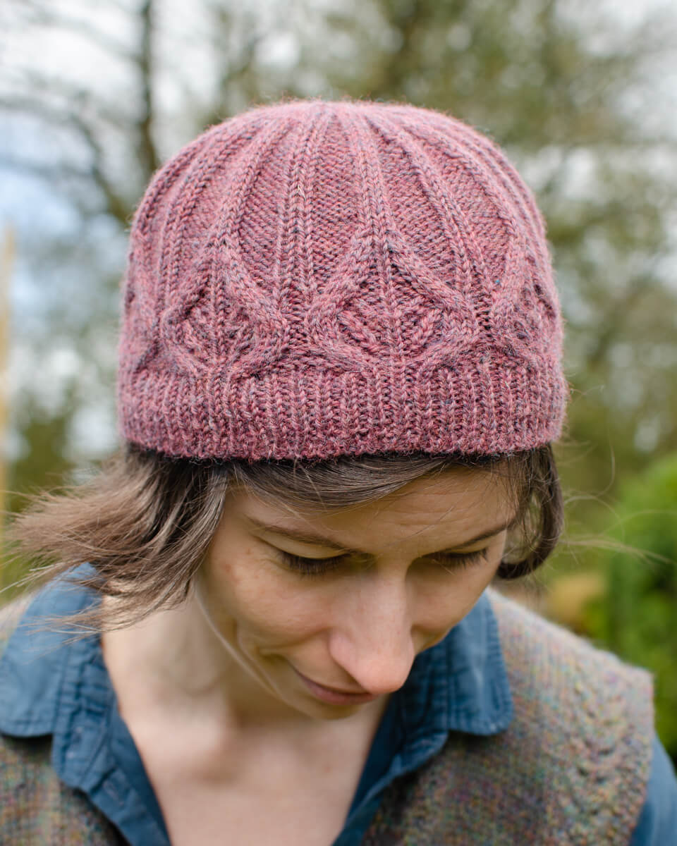Rosafolia Hat knitting pattern