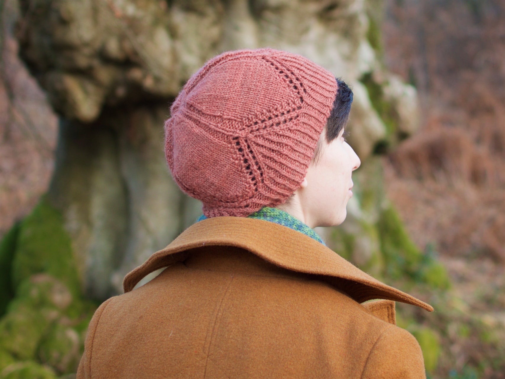 Healas hat knitting pattern