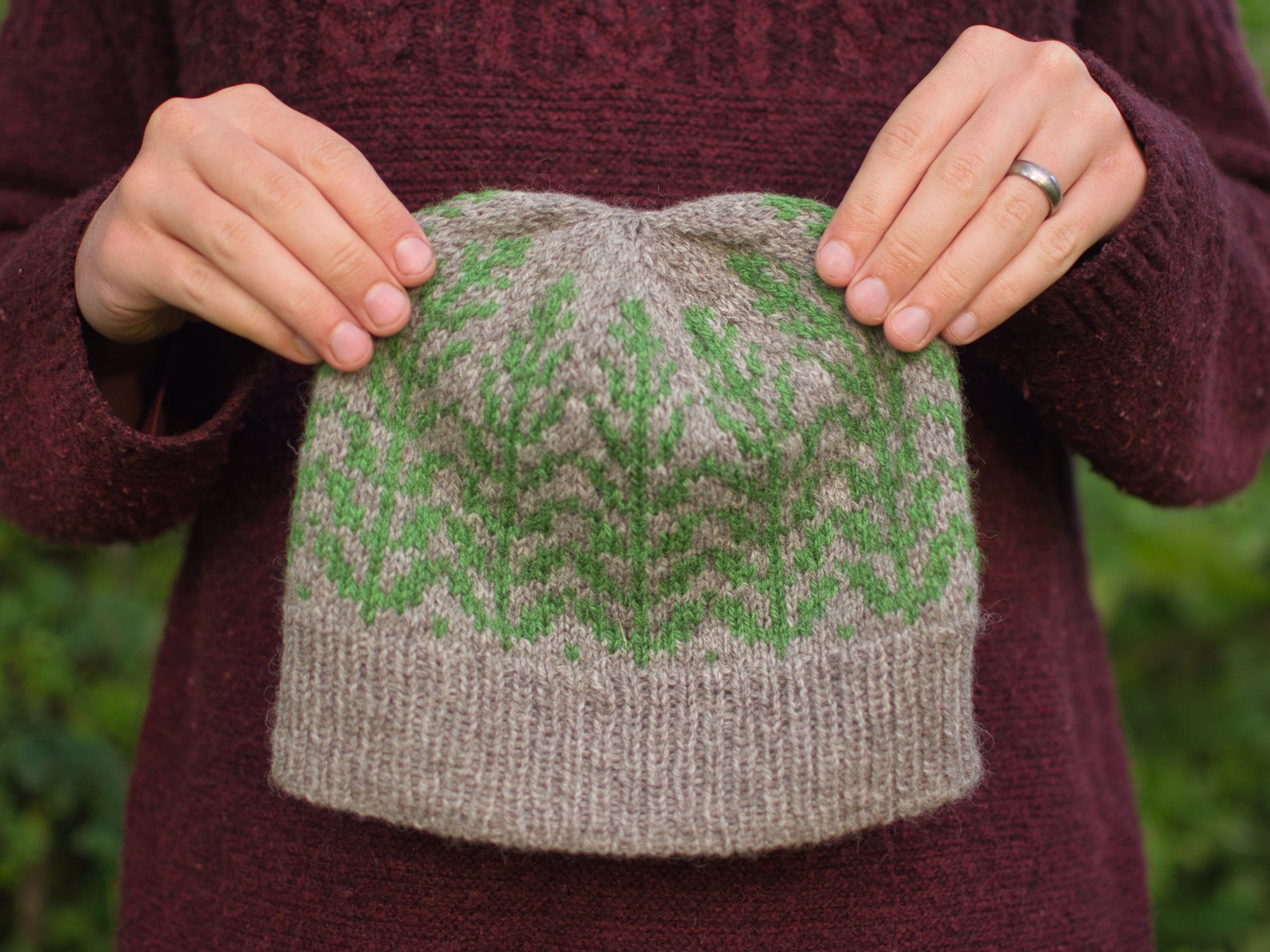 Weod hat knitting pattern